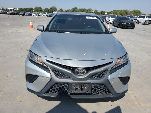 Photo 4 VIN: JTNB11HK9J3048030 - TOYOTA CAMRY L 