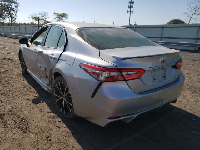 Photo 2 VIN: JTNB11HK9J3050604 - TOYOTA CAMRY L 