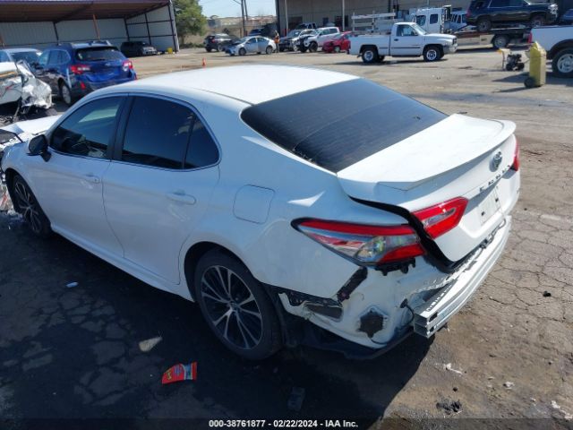 Photo 2 VIN: JTNB11HK9J3060257 - TOYOTA CAMRY 