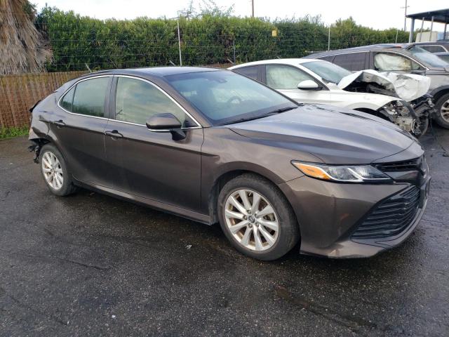 Photo 3 VIN: JTNB11HK9J3067080 - TOYOTA CAMRY L 