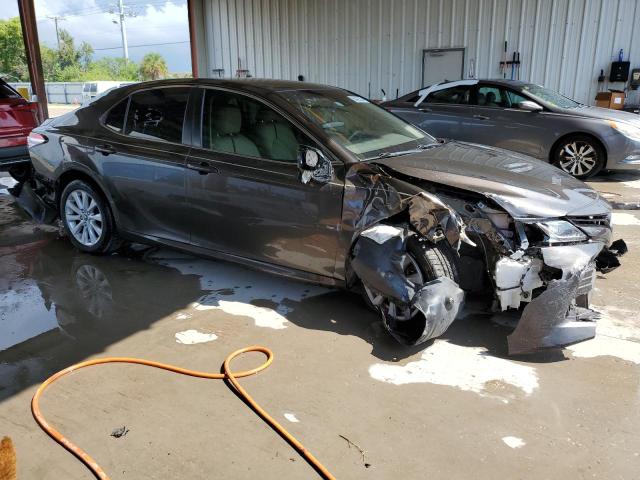 Photo 3 VIN: JTNB11HKXJ3007146 - TOYOTA CAMRY L 