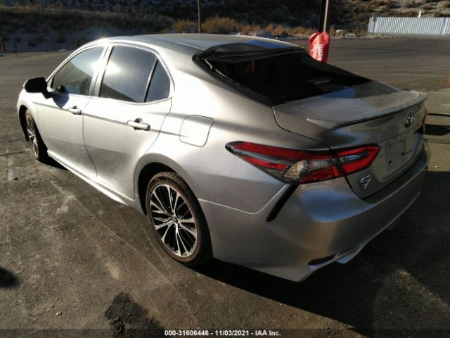 Photo 2 VIN: JTNB11HKXJ3012024 - TOYOTA CAMRY 