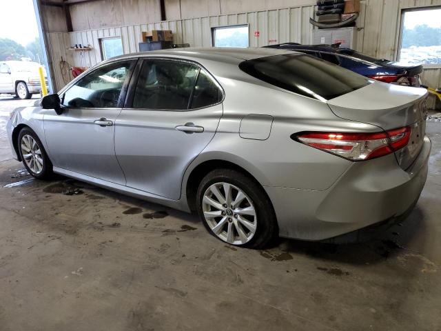 Photo 1 VIN: JTNB11HKXJ3012329 - TOYOTA CAMRY L 