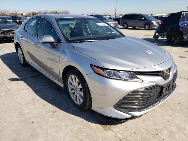 Photo 3 VIN: JTNB11HKXJ3013125 - TOYOTA CAMRY L 