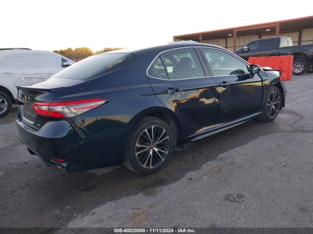 Photo 3 VIN: JTNB11HKXJ3017997 - TOYOTA CAMRY 