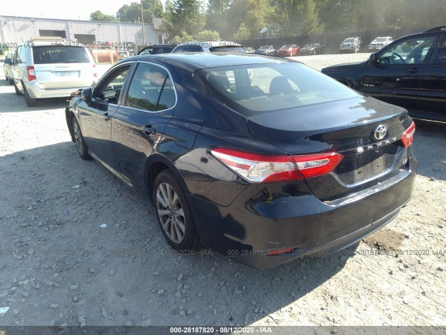 Photo 2 VIN: JTNB11HKXJ3026991 - TOYOTA CAMRY 