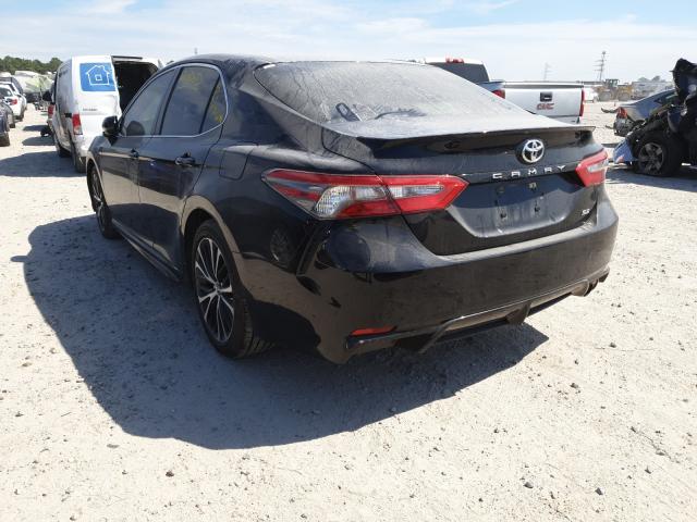 Photo 2 VIN: JTNB11HKXJ3028093 - TOYOTA CAMRY L 