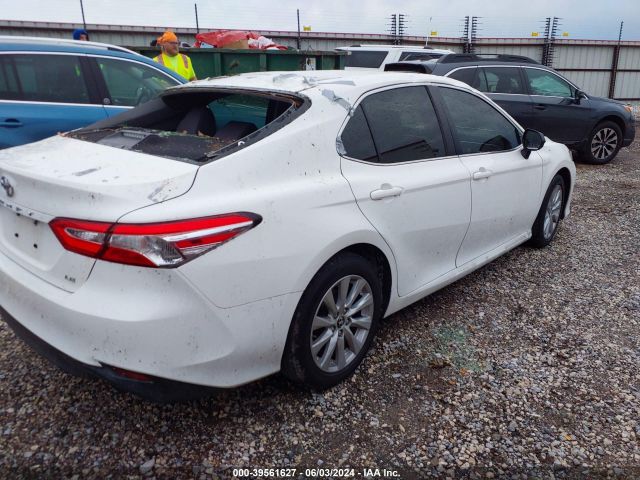 Photo 3 VIN: JTNB11HKXJ3032094 - TOYOTA CAMRY 