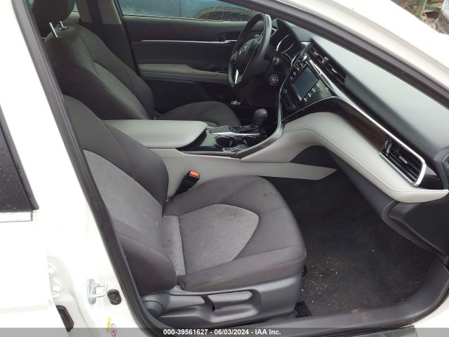 Photo 4 VIN: JTNB11HKXJ3032094 - TOYOTA CAMRY 