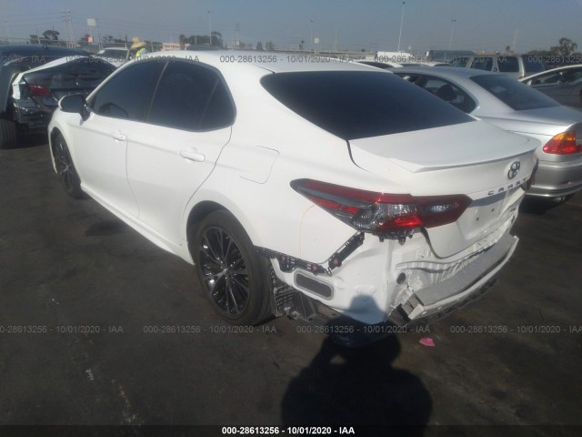 Photo 2 VIN: JTNB11HKXJ3040017 - TOYOTA CAMRY 