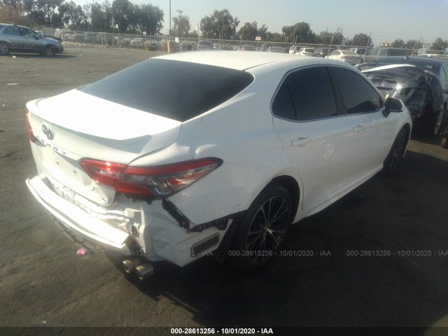 Photo 3 VIN: JTNB11HKXJ3040017 - TOYOTA CAMRY 