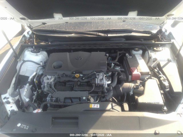 Photo 9 VIN: JTNB11HKXJ3040017 - TOYOTA CAMRY 