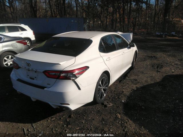 Photo 3 VIN: JTNB11HKXJ3040356 - TOYOTA CAMRY 