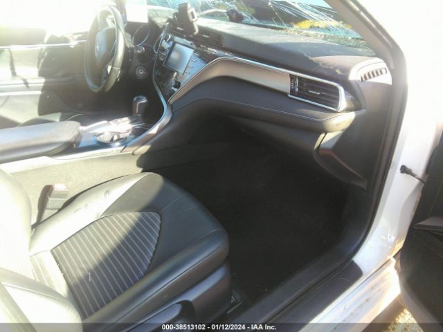 Photo 4 VIN: JTNB11HKXJ3040356 - TOYOTA CAMRY 