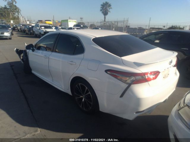 Photo 2 VIN: JTNB11HKXJ3040664 - TOYOTA CAMRY 