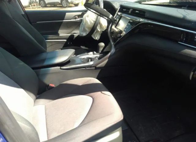 Photo 4 VIN: JTNB11HKXJ3040938 - TOYOTA CAMRY 