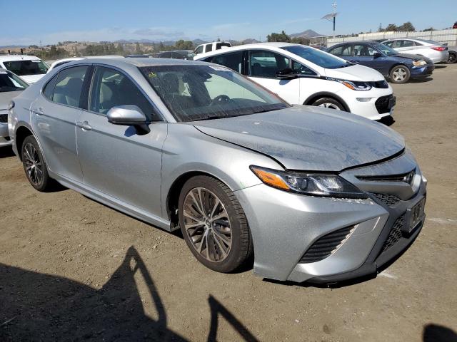 Photo 3 VIN: JTNB11HKXJ3046075 - TOYOTA CAMRY L 