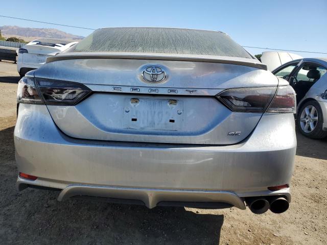 Photo 5 VIN: JTNB11HKXJ3046075 - TOYOTA CAMRY L 