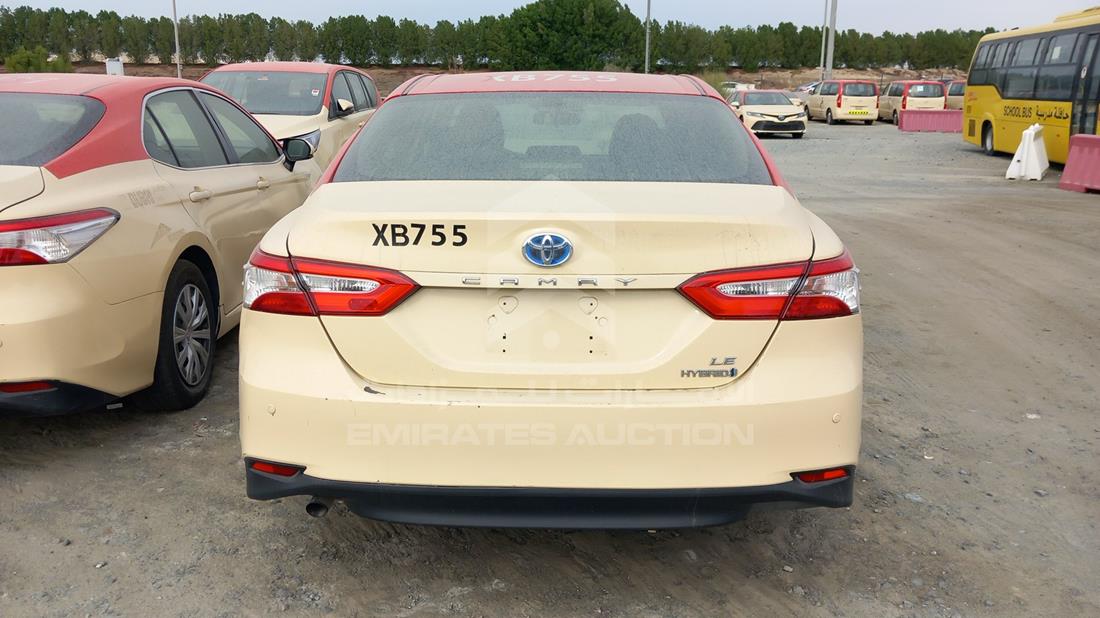 Photo 7 VIN: JTNB29HK1K3043076 - TOYOTA CAMRY 