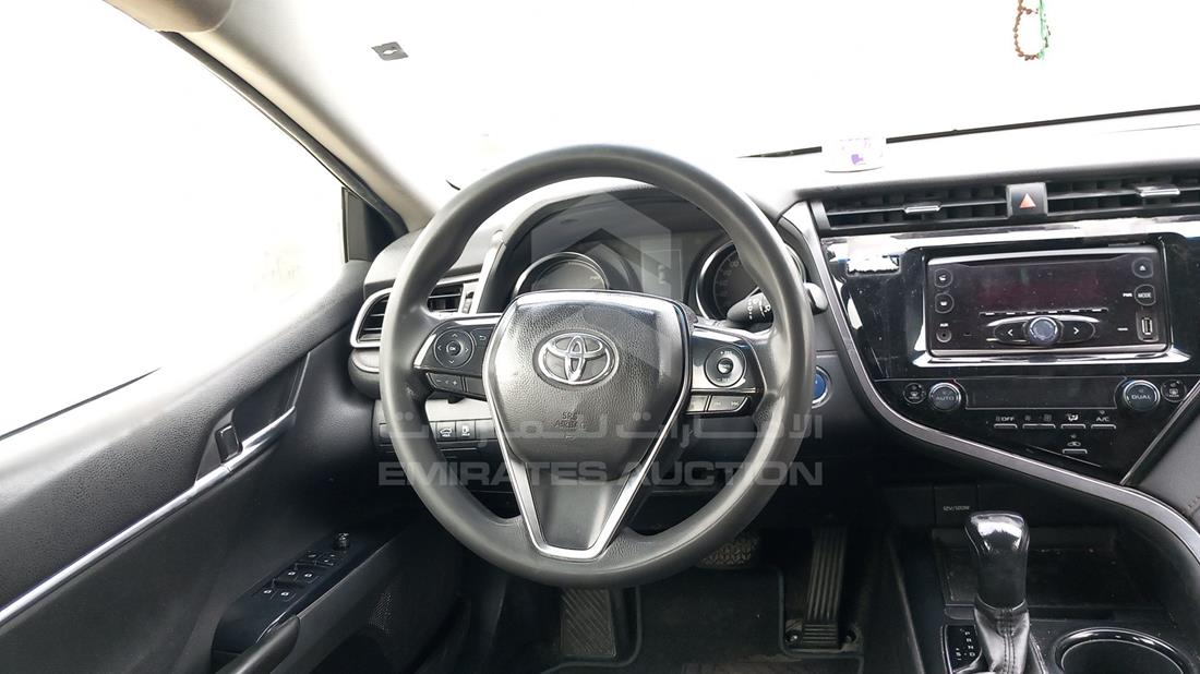 Photo 13 VIN: JTNB29HK2K3025685 - TOYOTA CAMRY 