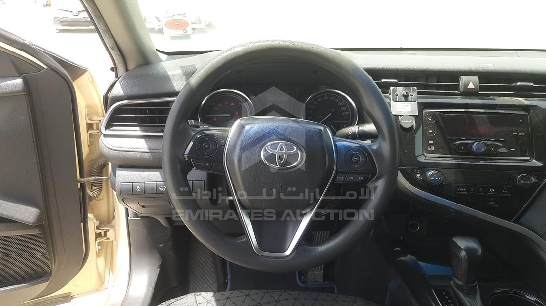 Photo 13 VIN: JTNB29HK7K3014567 - TOYOTA CAMRY 