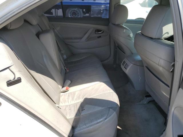 Photo 9 VIN: JTNBB46K093051458 - TOYOTA CAMRY HYBR 