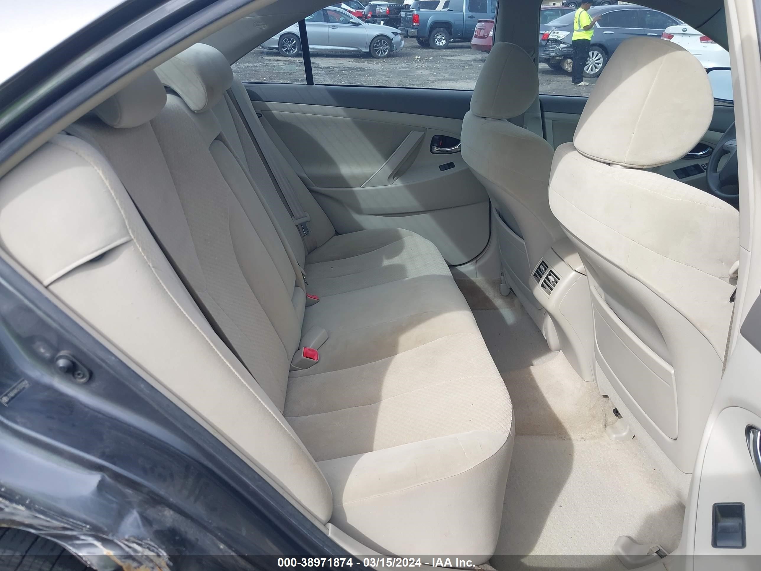 Photo 7 VIN: JTNBB46K273032908 - TOYOTA CAMRY 