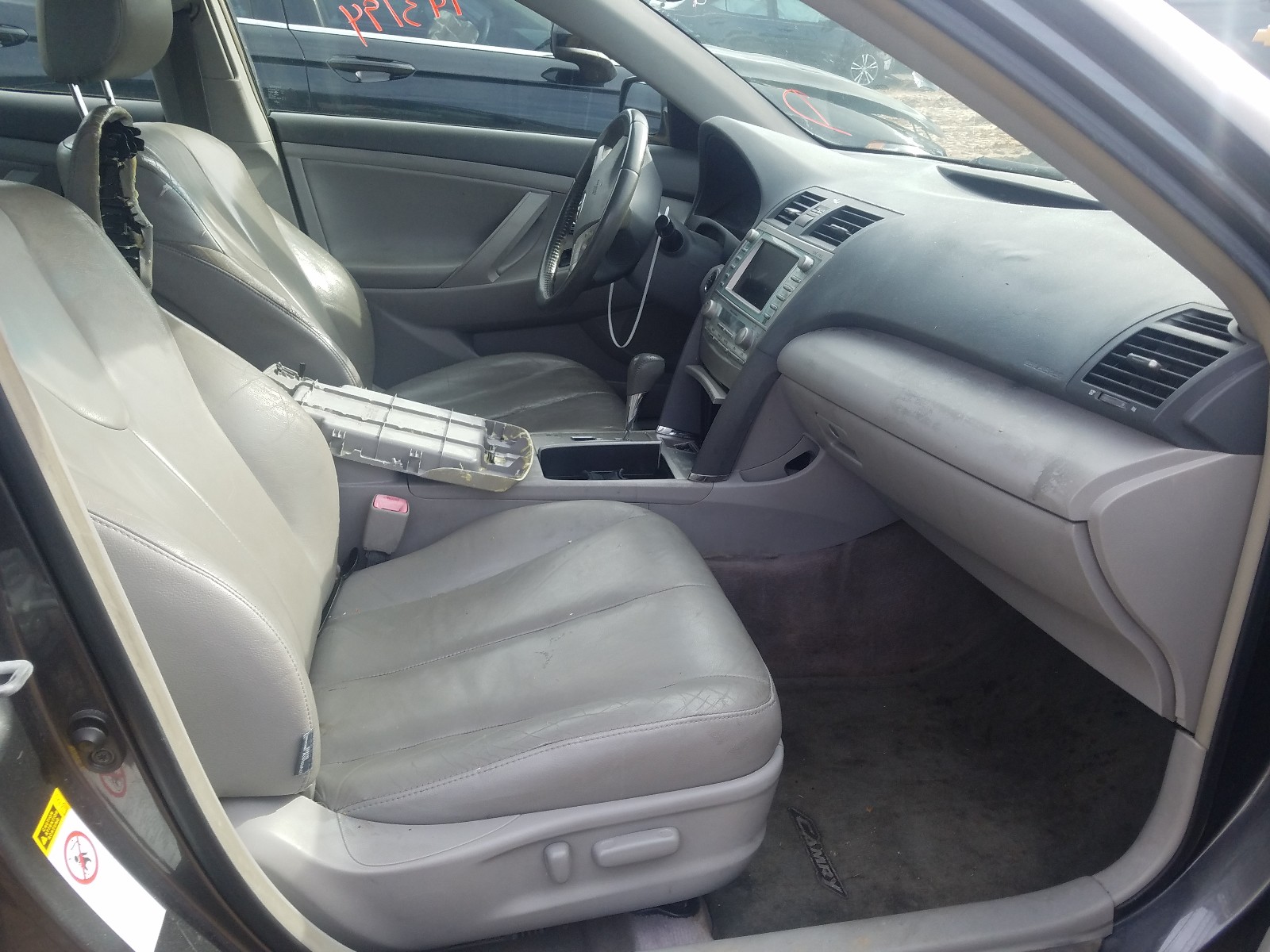 Photo 4 VIN: JTNBB46K373042301 - TOYOTA CAMRY HYBR 