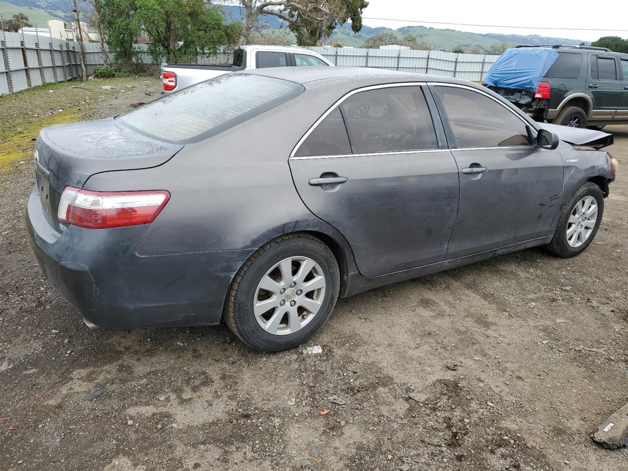 Photo 2 VIN: JTNBB46K573040727 - TOYOTA CAMRY 