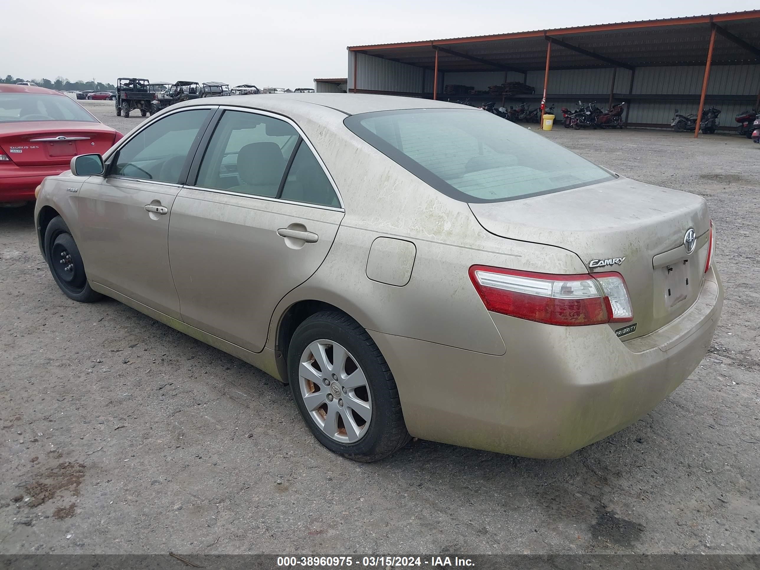 Photo 2 VIN: JTNBB46K673044432 - TOYOTA CAMRY 