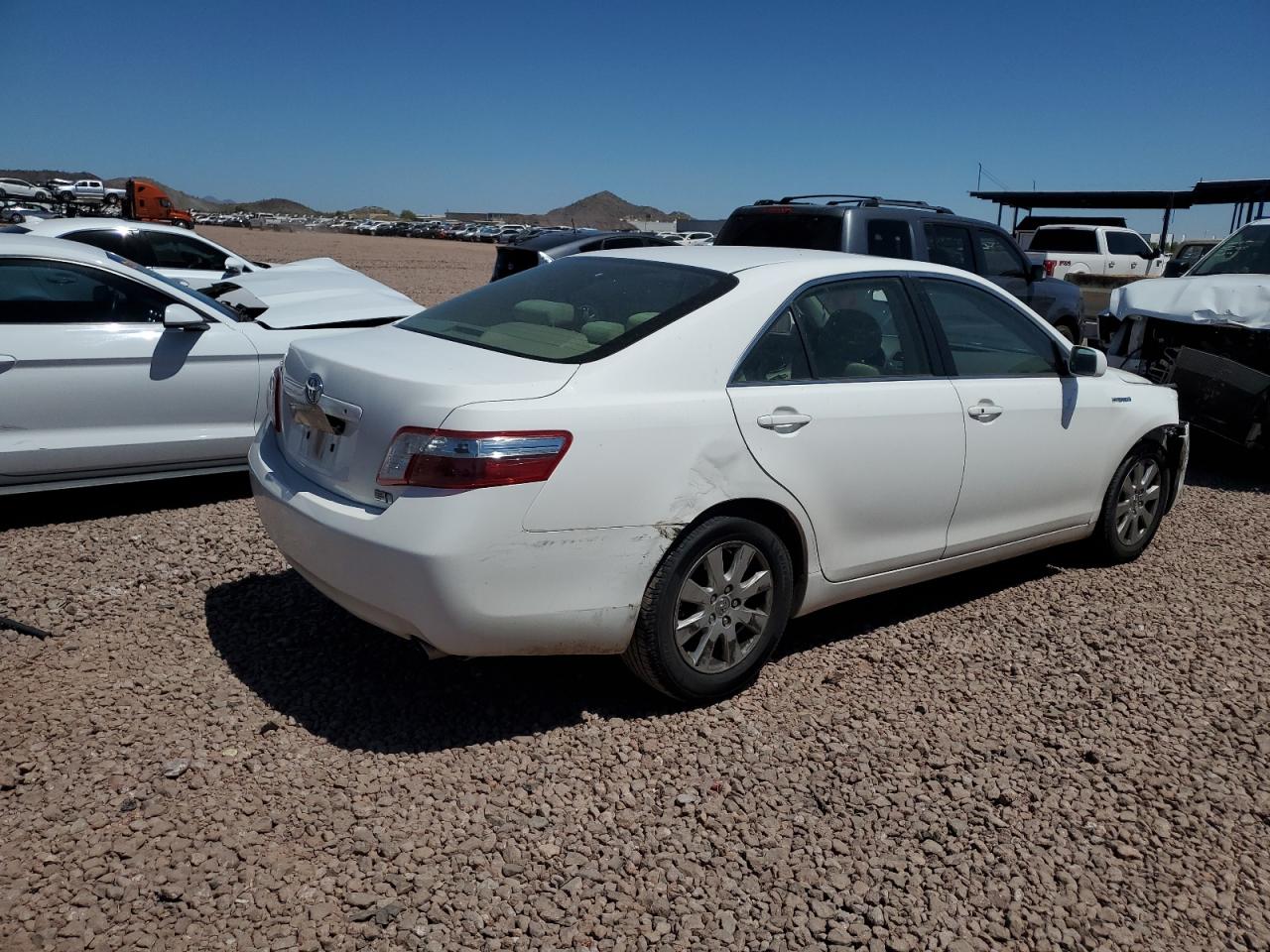 Photo 2 VIN: JTNBB46K873004613 - TOYOTA CAMRY 