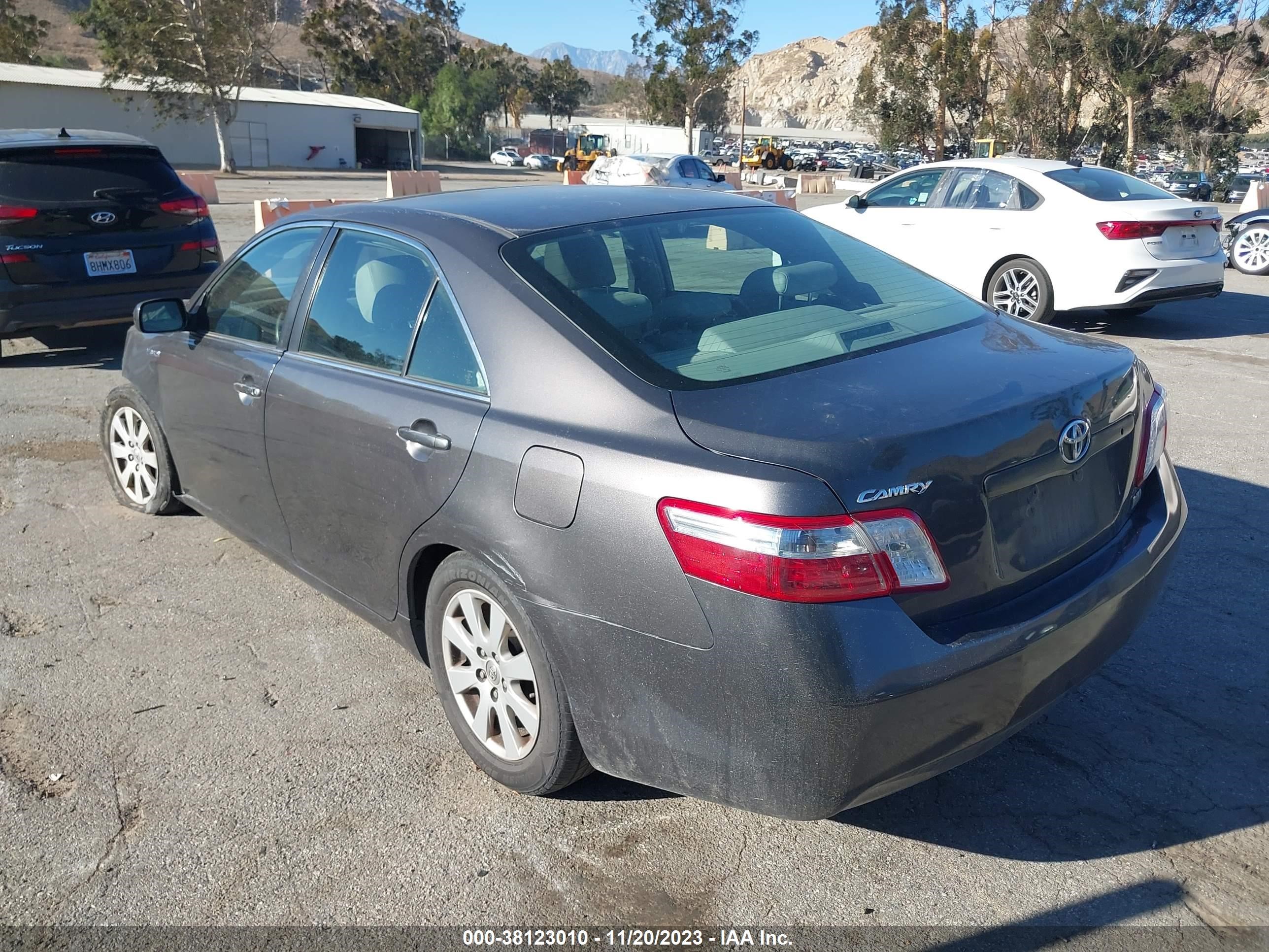 Photo 2 VIN: JTNBB46K993050079 - TOYOTA CAMRY 