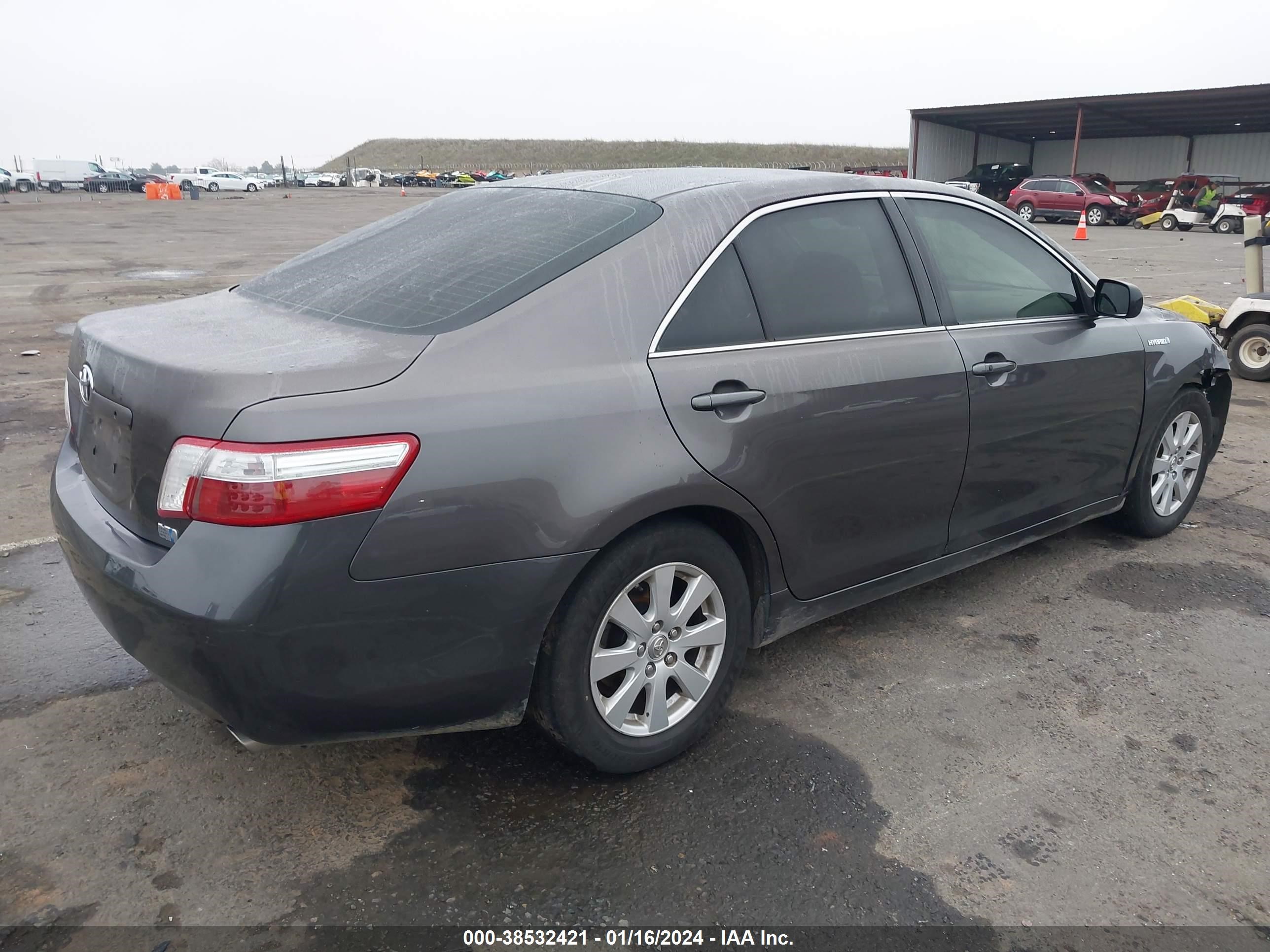 Photo 3 VIN: JTNBB46KX73001857 - TOYOTA CAMRY 