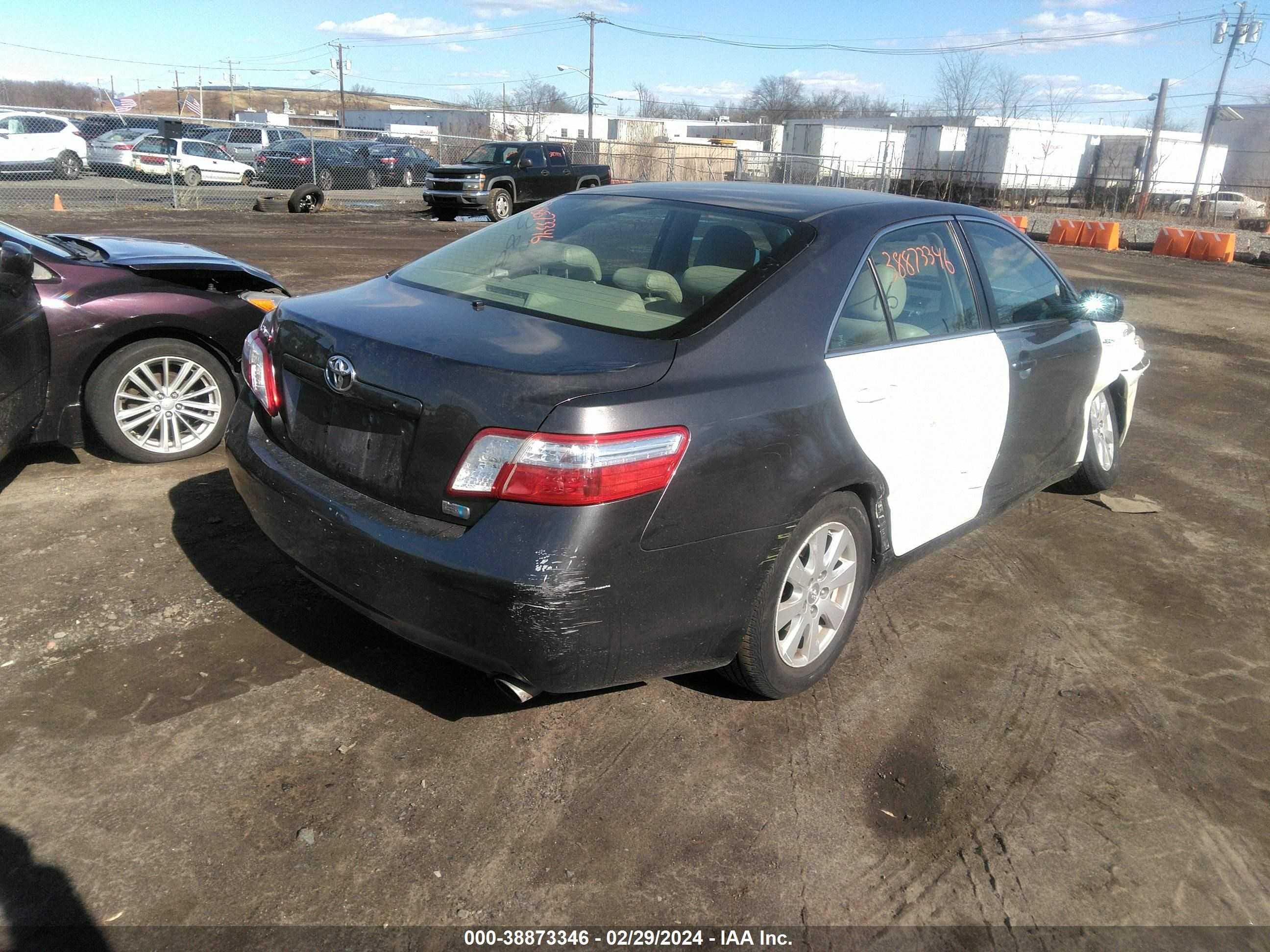 Photo 3 VIN: JTNBB46KX73006430 - TOYOTA CAMRY 