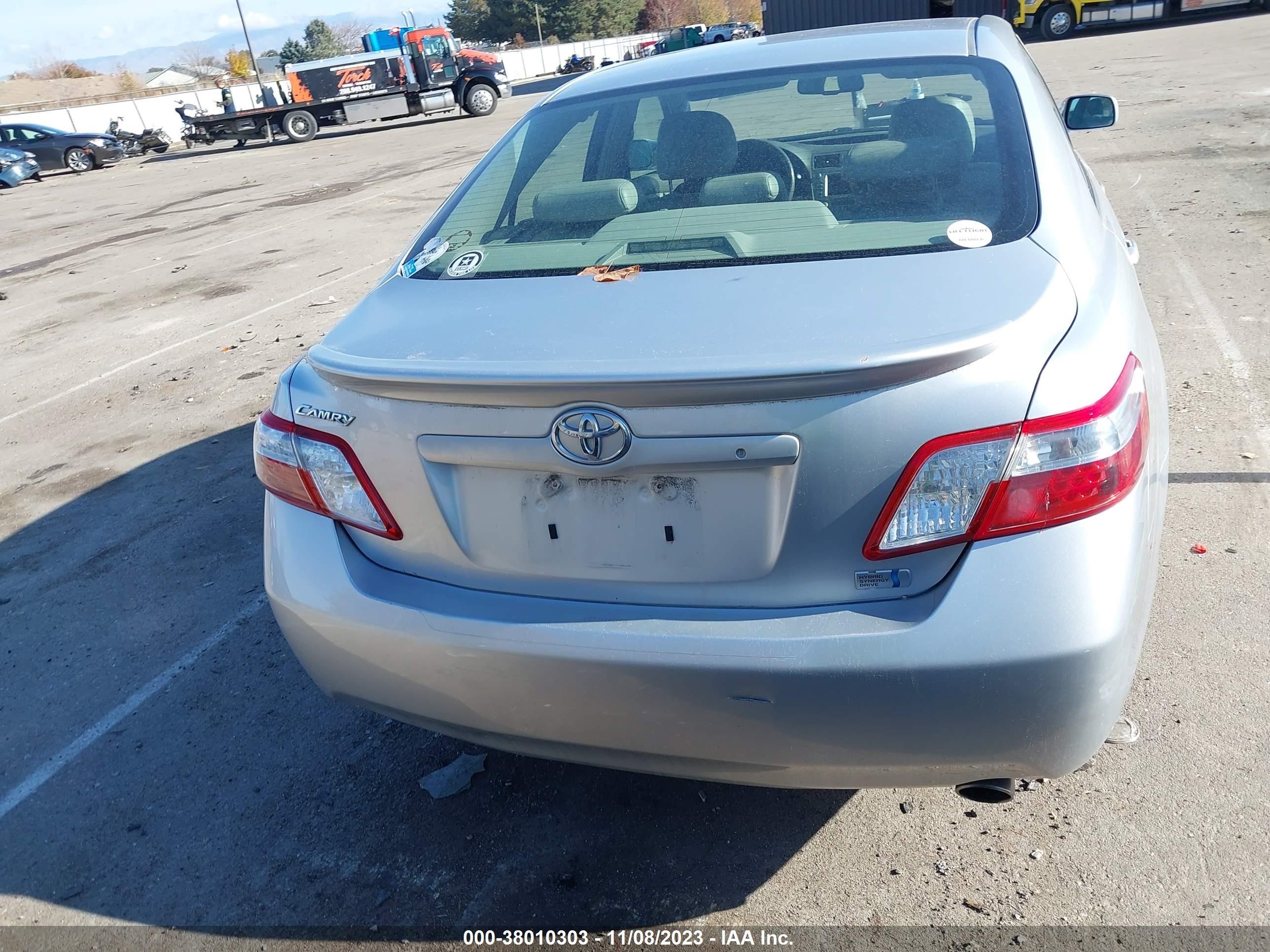 Photo 16 VIN: JTNBB46KX73008209 - TOYOTA CAMRY 