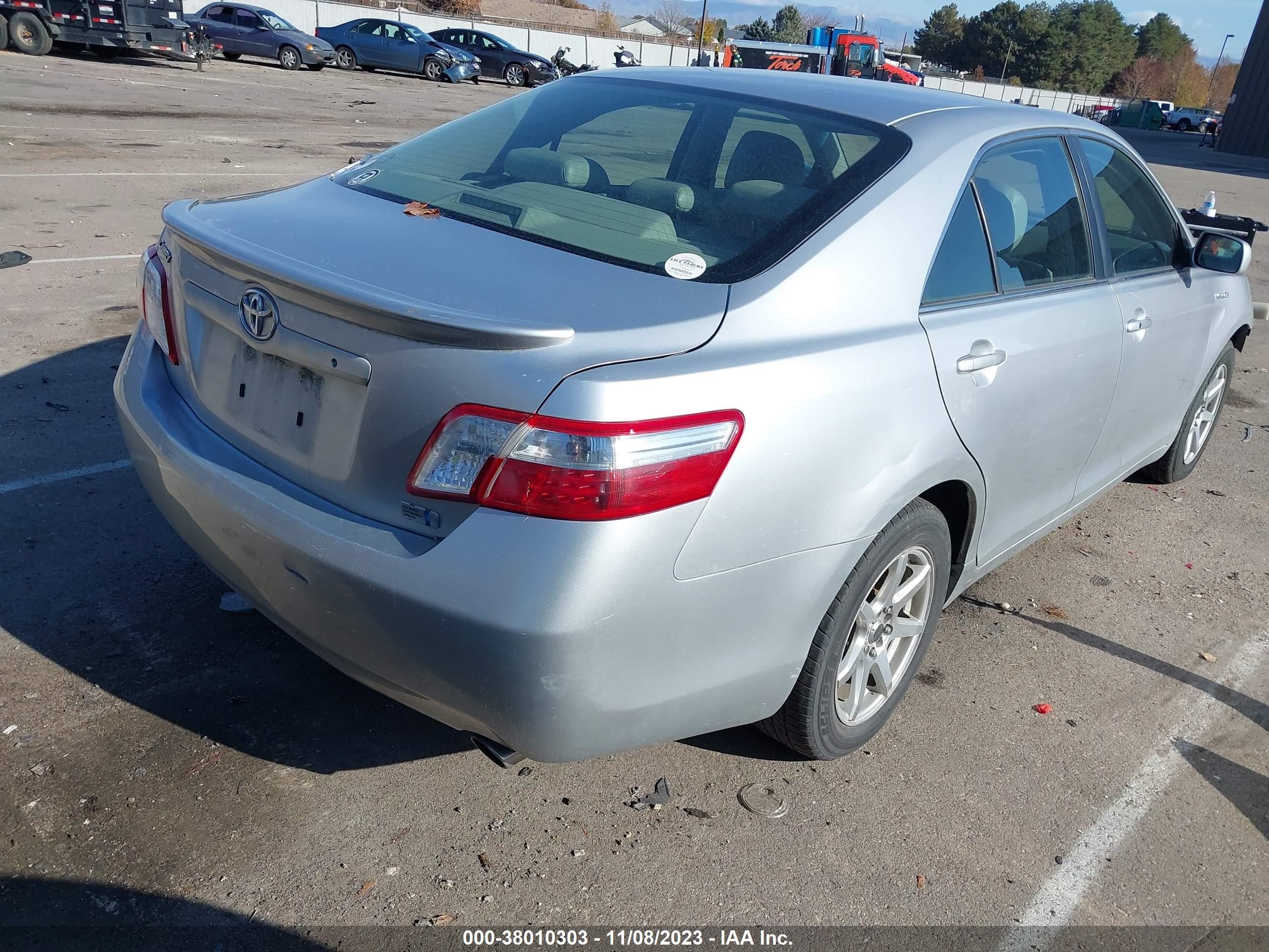 Photo 3 VIN: JTNBB46KX73008209 - TOYOTA CAMRY 