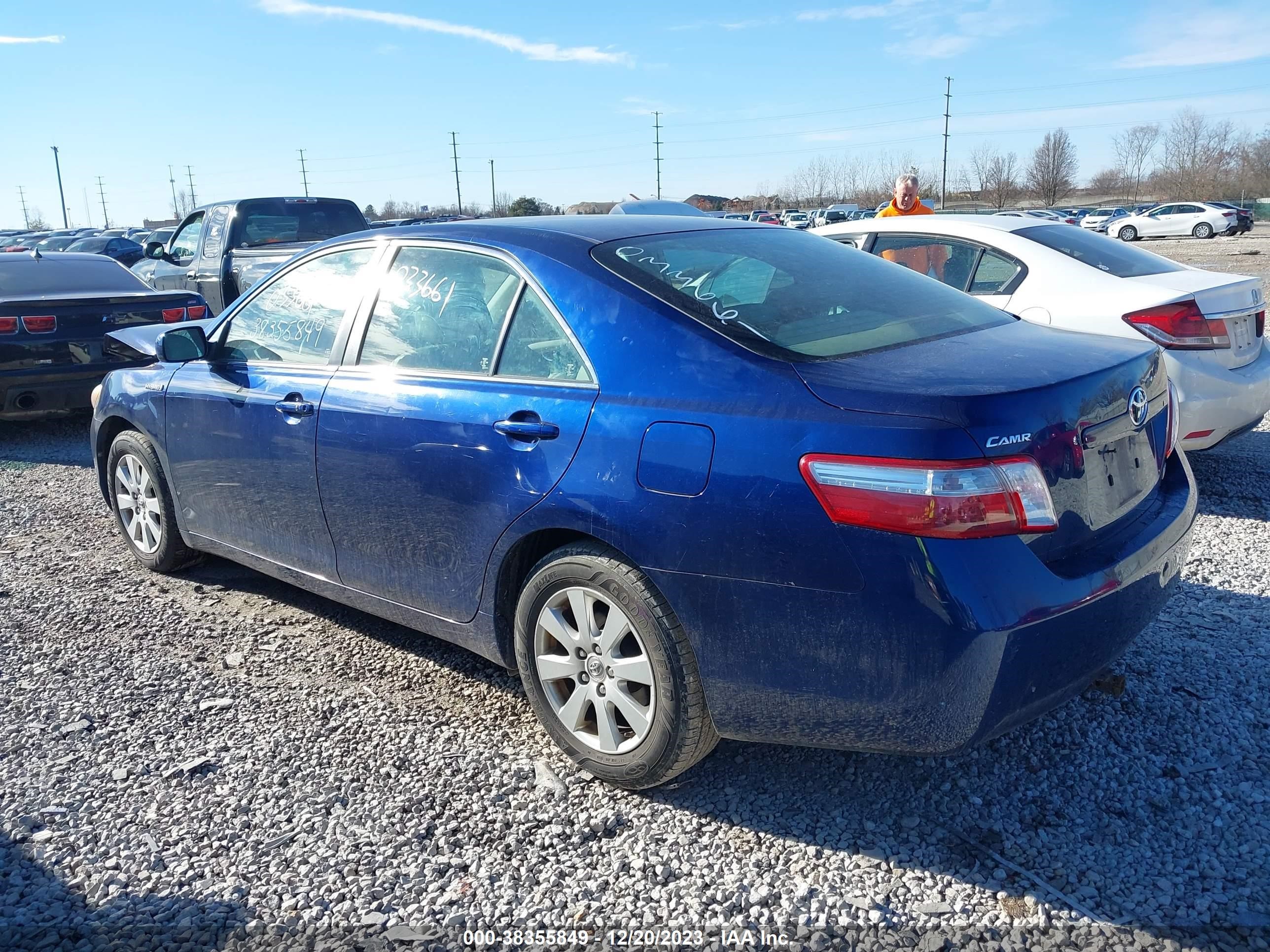 Photo 2 VIN: JTNBB46KX73033661 - TOYOTA CAMRY 