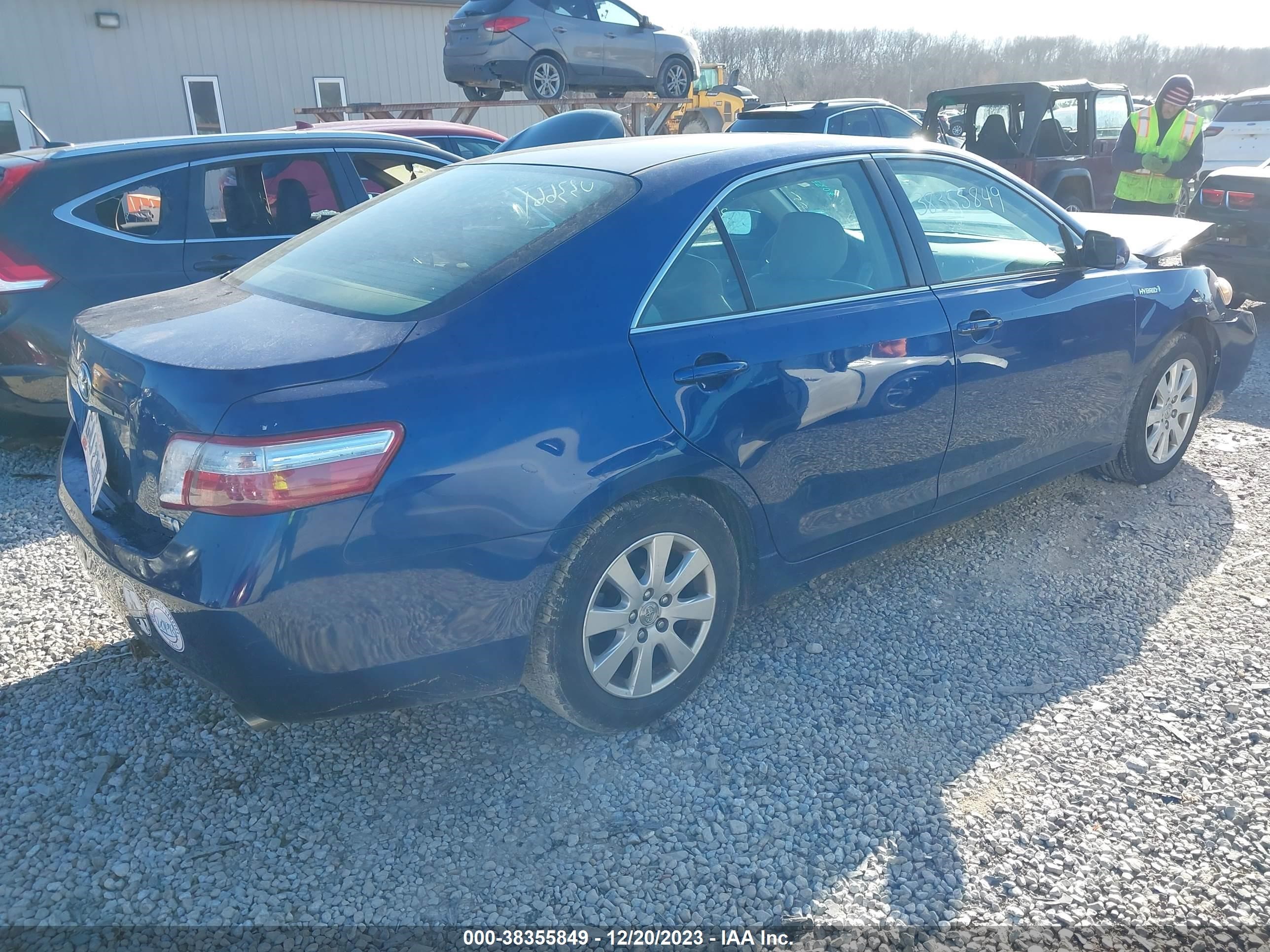 Photo 3 VIN: JTNBB46KX73033661 - TOYOTA CAMRY 