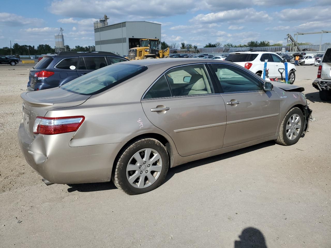 Photo 2 VIN: JTNBB46KX73037595 - TOYOTA CAMRY 