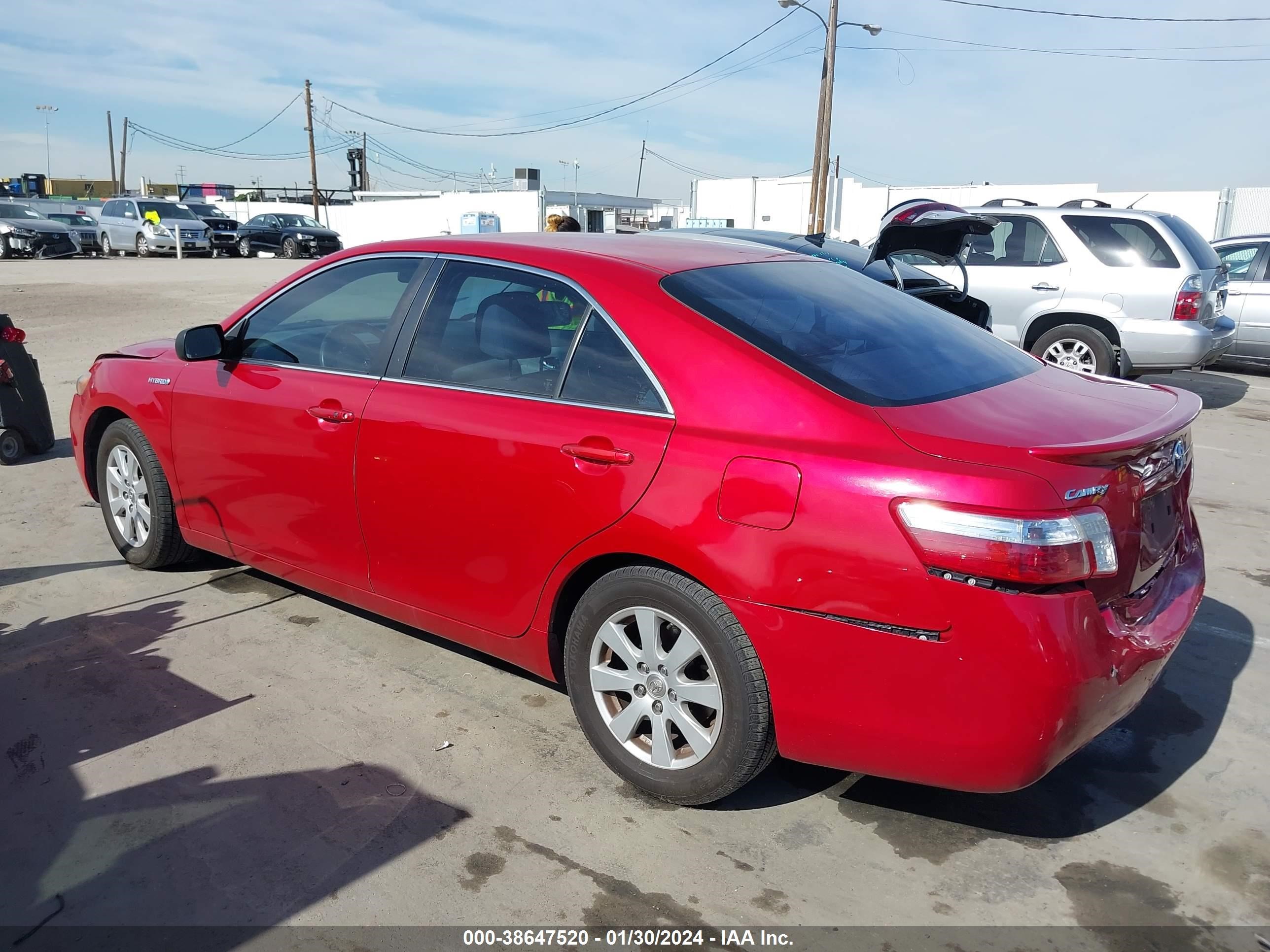 Photo 2 VIN: JTNBB46KX73044384 - TOYOTA CAMRY 