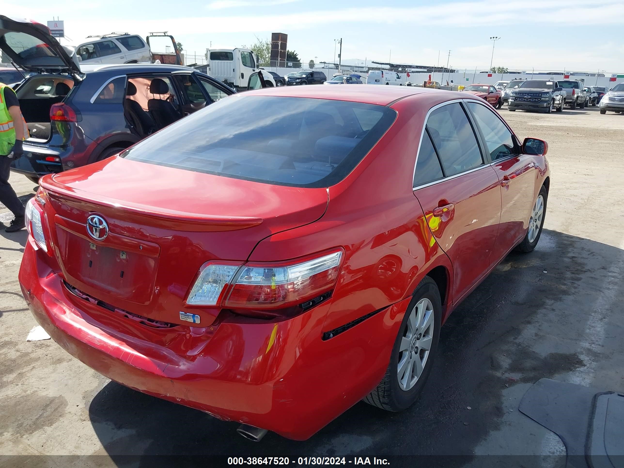 Photo 3 VIN: JTNBB46KX73044384 - TOYOTA CAMRY 