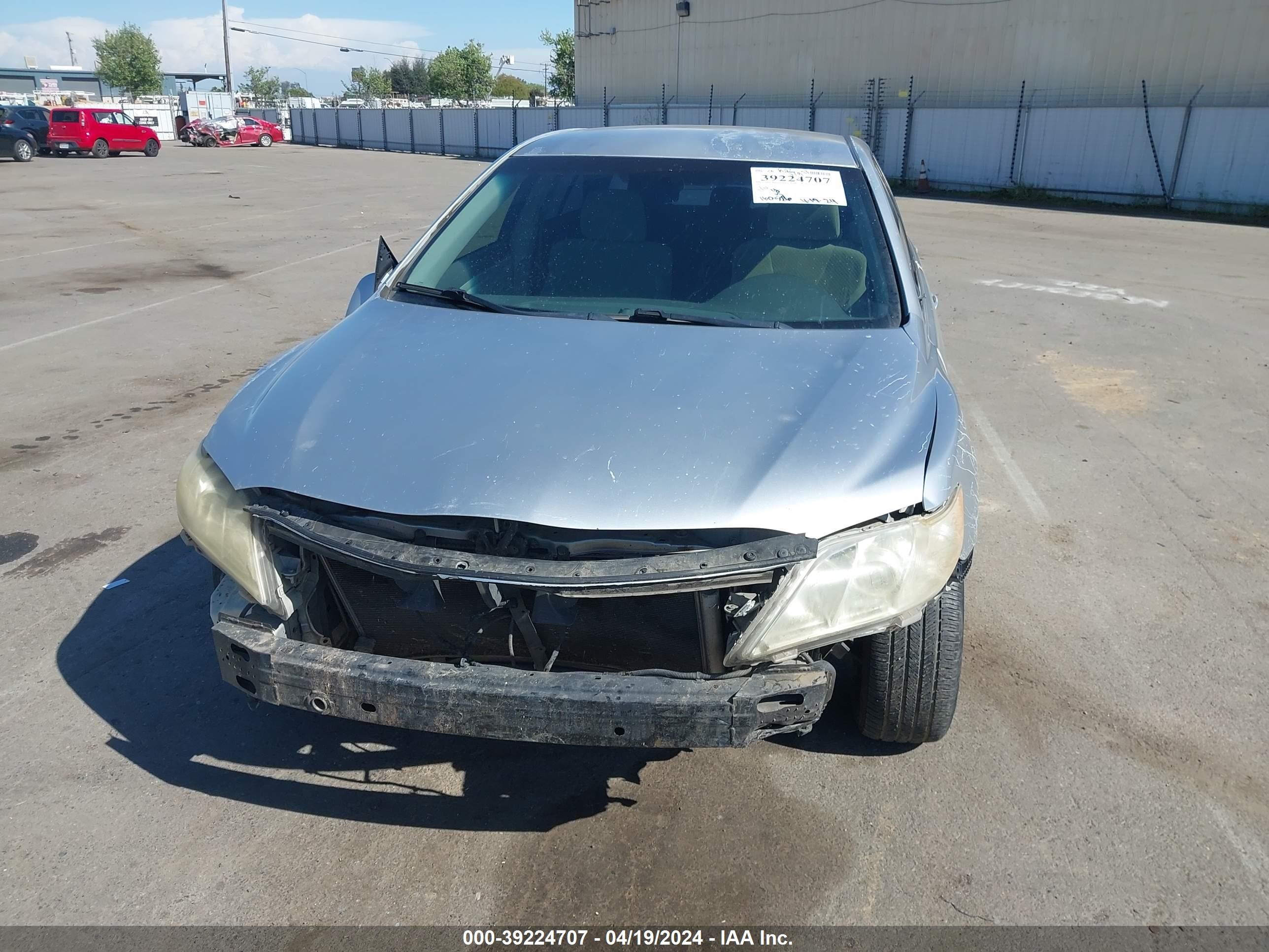 Photo 12 VIN: JTNBE46K093176919 - TOYOTA CAMRY 