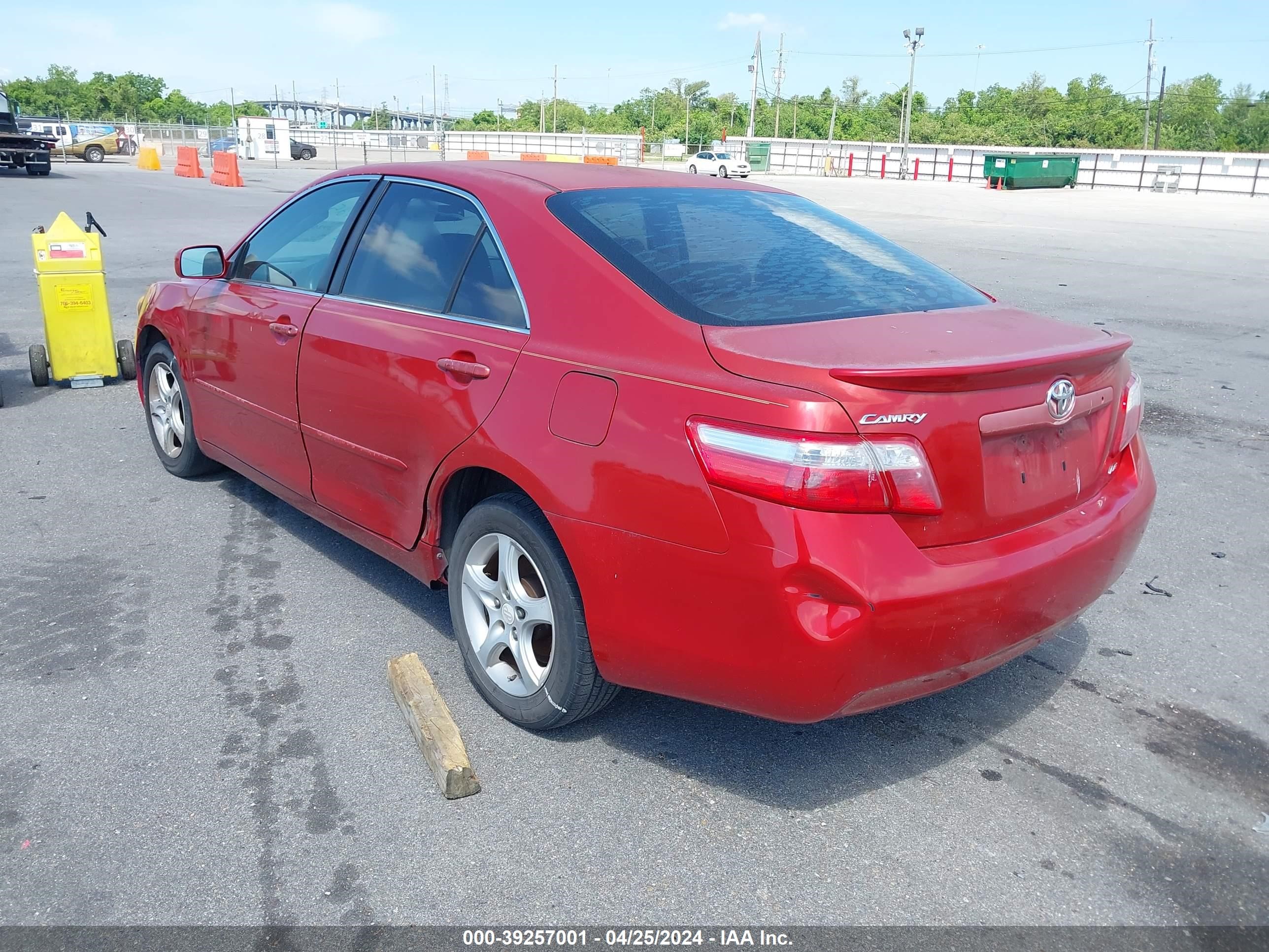 Photo 2 VIN: JTNBE46K173050095 - TOYOTA CAMRY 