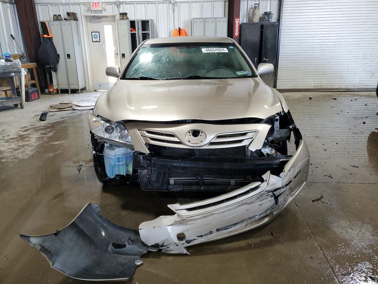 Photo 4 VIN: JTNBE46K173075630 - TOYOTA CAMRY 