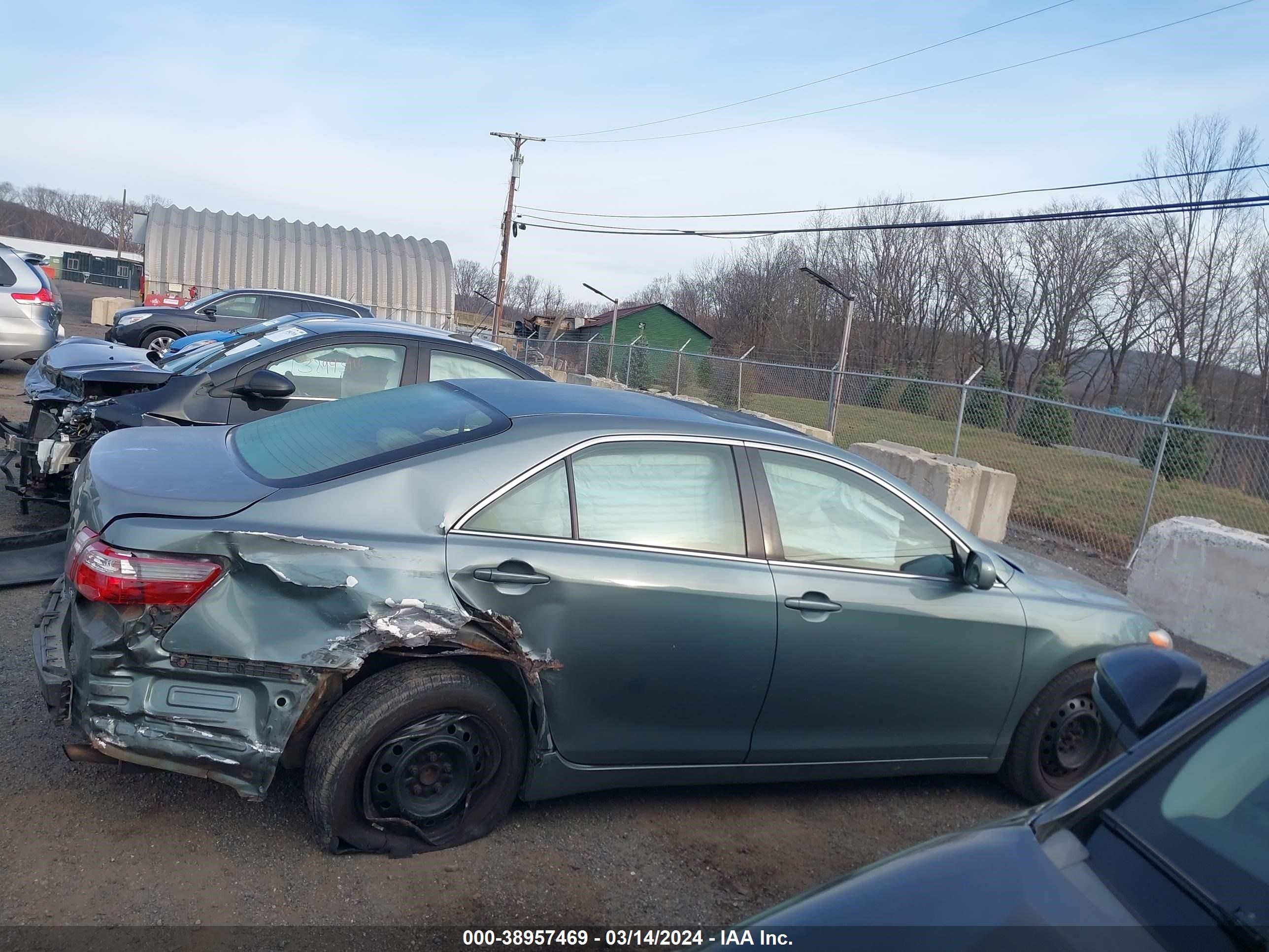 Photo 12 VIN: JTNBE46K273007692 - TOYOTA CAMRY 