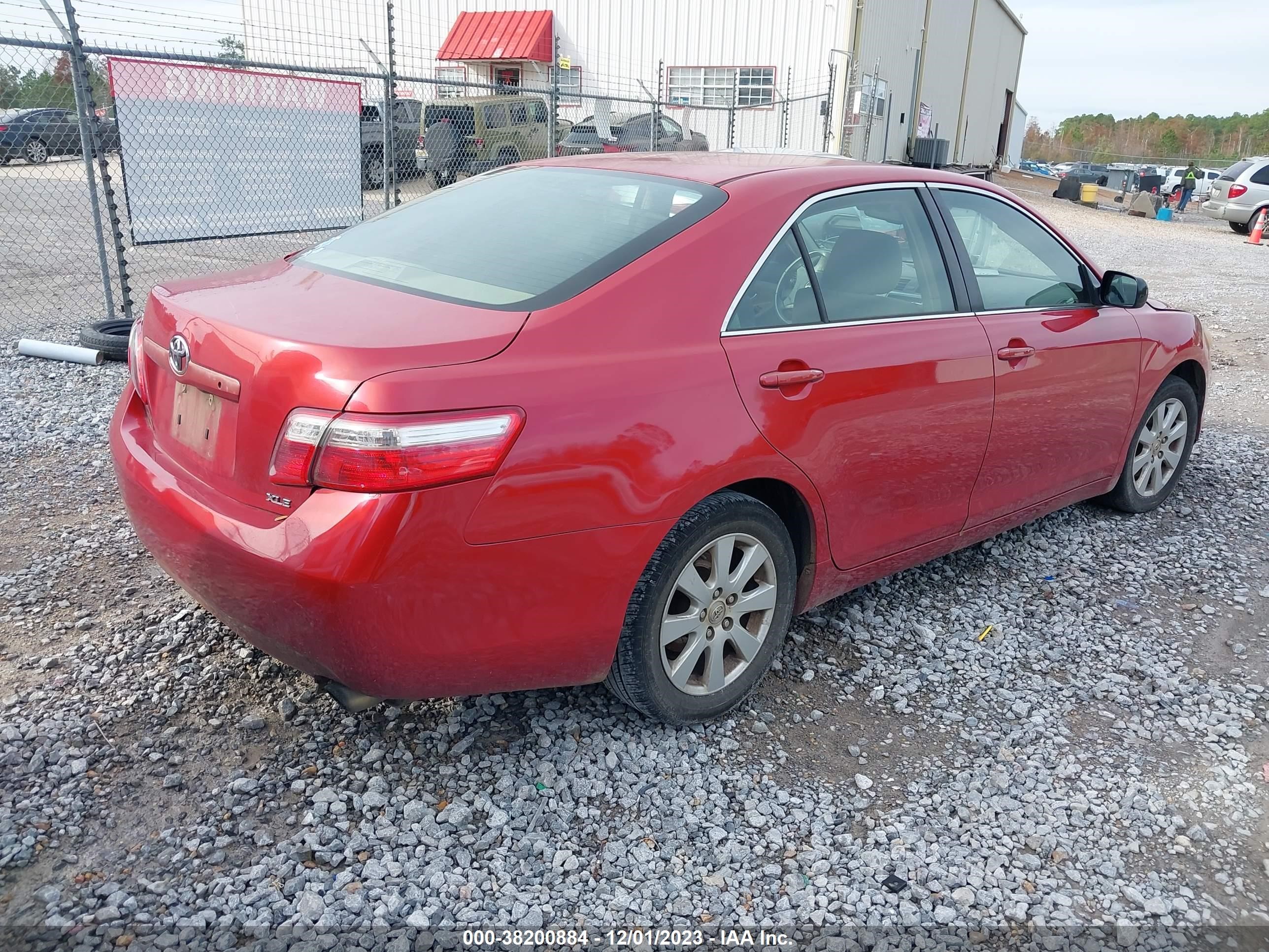 Photo 3 VIN: JTNBE46K273102527 - TOYOTA CAMRY 