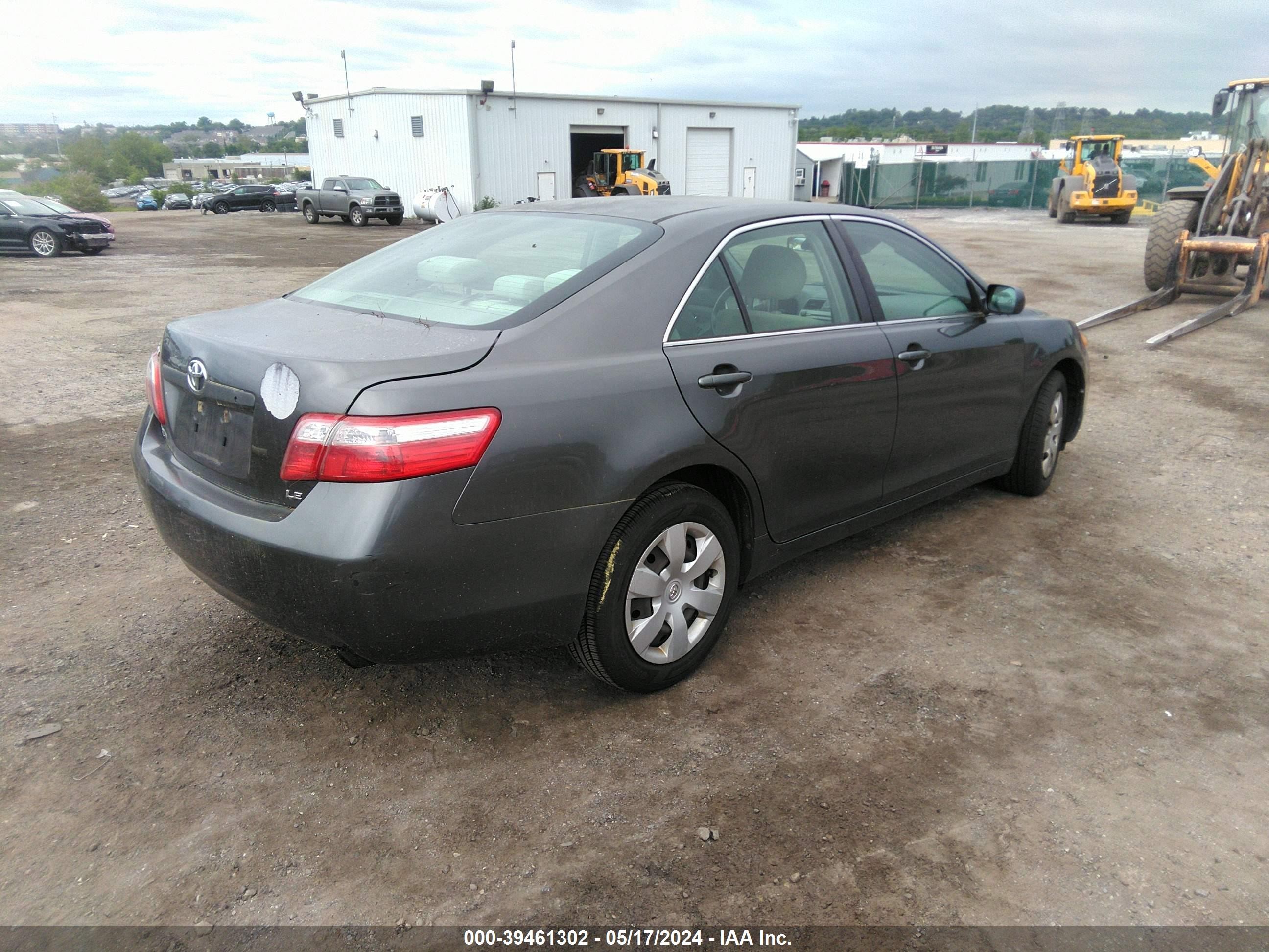 Photo 3 VIN: JTNBE46K373052494 - TOYOTA CAMRY 