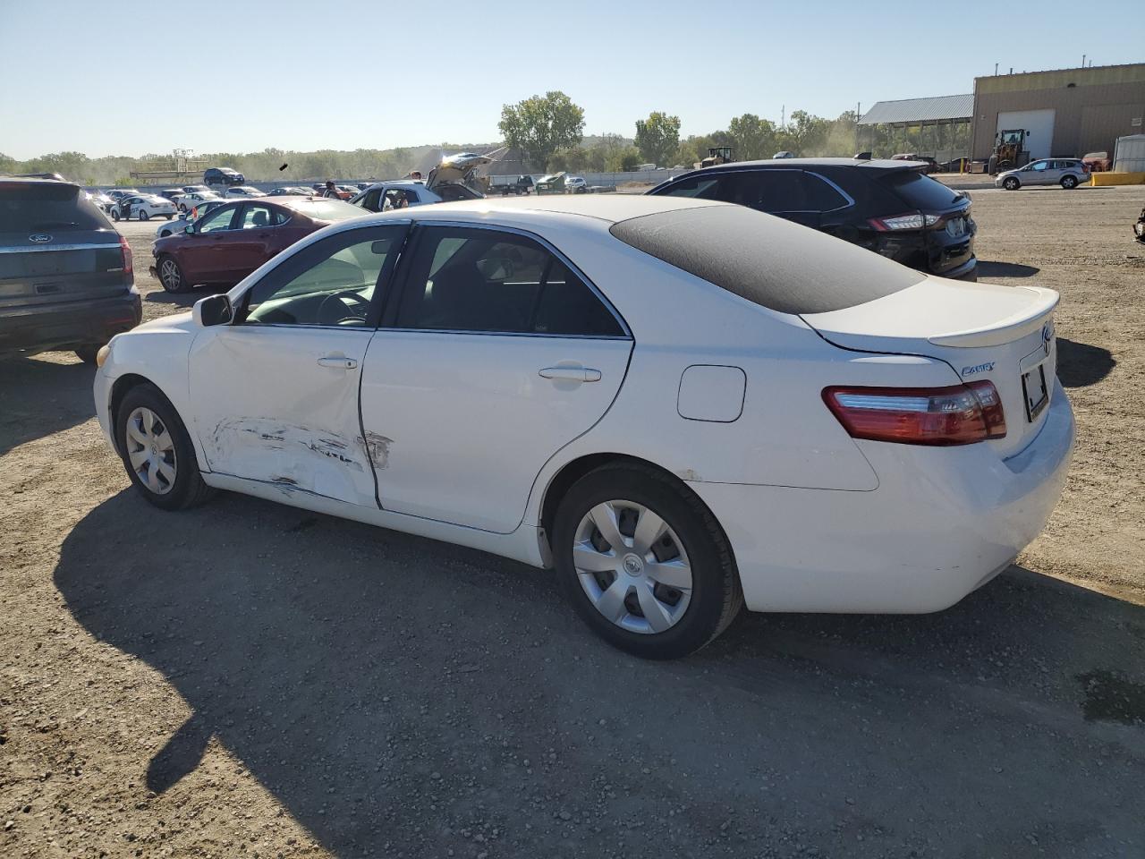 Photo 1 VIN: JTNBE46K473058272 - TOYOTA CAMRY 