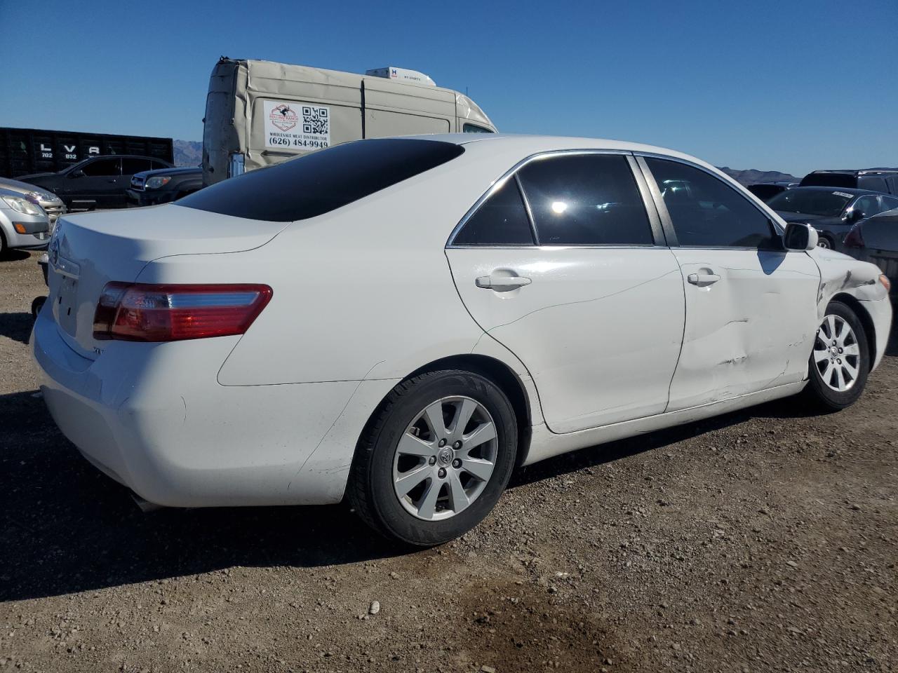 Photo 2 VIN: JTNBE46K573111545 - TOYOTA CAMRY 