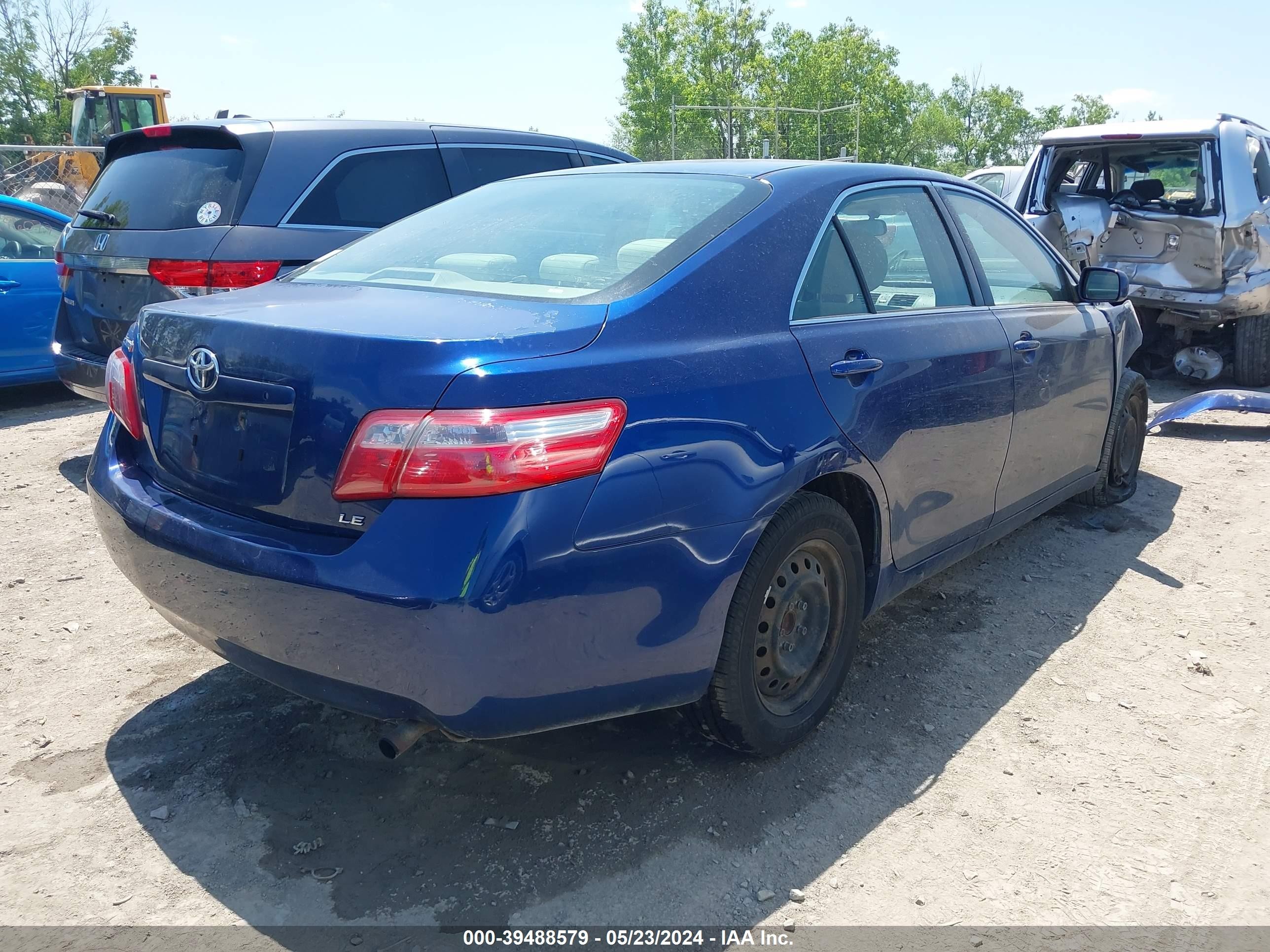 Photo 3 VIN: JTNBE46K673026973 - TOYOTA CAMRY 